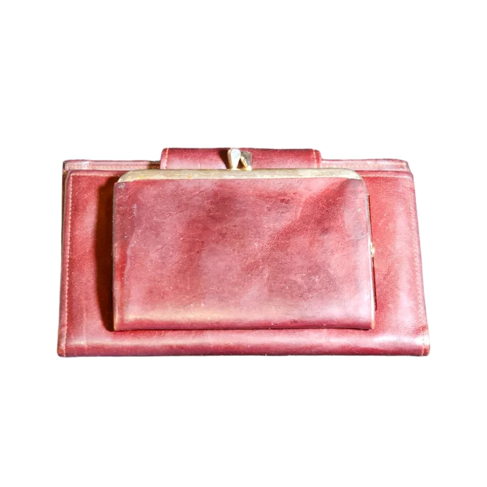 Vintage Capri‎ Burgundy Cowhide Kisslock Bifold Continental Wallet 7